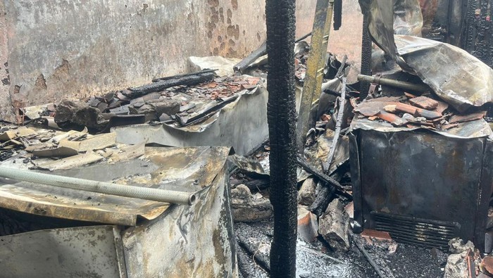 Gudang Frozen Food di Solo Terbakar Akibat Gunakan Kabel yang Tidak Standar.