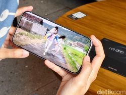 Unboxing iQOO 15R: HP Gaming Rp 7 Jutaan Pertama Pakai Snapdragon 8 Gen 5