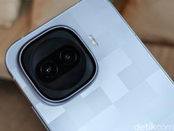 Unboxing iQOO 15R: HP Gaming Rp 7 Jutaan Pertama Pakai Snapdragon 8 Gen 5