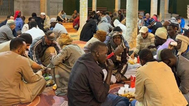 Suasana Ma'idatur Rahman, tradisi buka bersama di masjid-masjid Libya, Ramadan 2026.