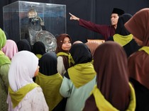 Pameran Artefak Nabi Muhammad di Cibinong Diserbu Pengunjung