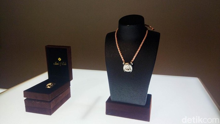 Pameran tunggal AC Andre Tanama bertajuk STILL: Silent World digelar di Bentara Budaya Jakarta, Kamis (26/2/2026). Pameran ini menjadi ajakan bagi publik untuk menyelami dunia batin yang hening, reflektif, dan penuh makna melalui karya-karya visual yang intim.