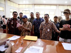 Bantu Ekonomi Selama Ramadan, Pemkot Tangerang Salurkan BSU ke 2.924 Warga