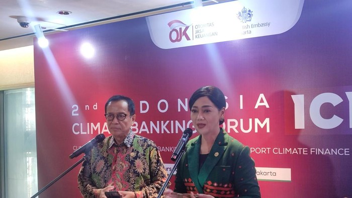 Pjs Ketua Dewan Komsioner OJK Friderica Widyasari Dewi