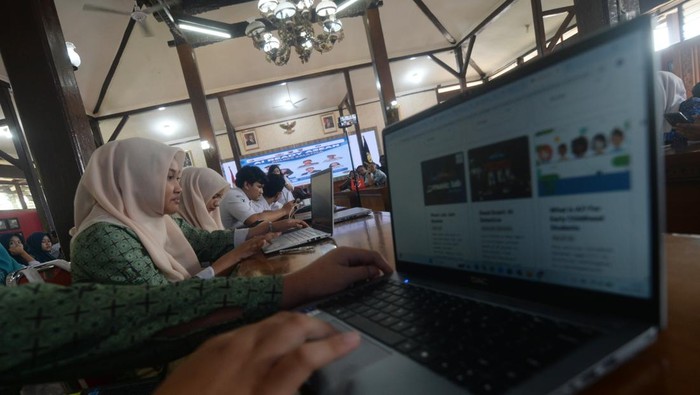 Polres Salatiga Gandeng ASEAN Foundation, Teknologi AI Dikenalkan ke Pelajar