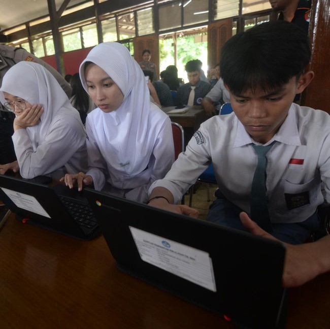 Polres Salatiga Gandeng ASEAN Foundation, Teknologi AI Dikenalkan ke Pelajar