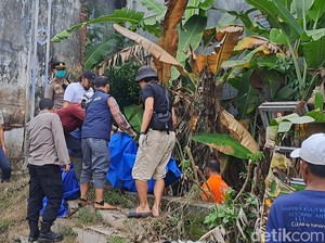 Polisi Bakal Tes DNA Mayat Ibu dan Anak di Eks Aspol Jombang