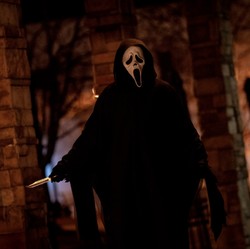 Drama Scream 7: Pemecatan Melissa Barrera hingga Neve Campbell Naik Gaji