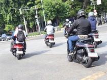 Tips Naik Motor saat Ibadah Puasa