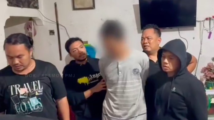 Toto Rusdianto alias Billy (46) ditangkap polisi karena mencuri duit nenek penjual nasi uduk di Kota Bekasi. Pelaku ditangkap di kawasan Kramat Jati, Jaktim. (dok Istimewa)