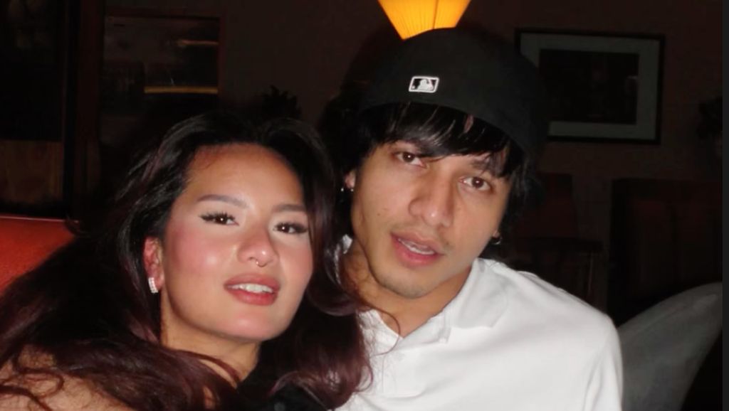 Ada Apa dengan Jefri Nichol dan Zahwa Massaid?