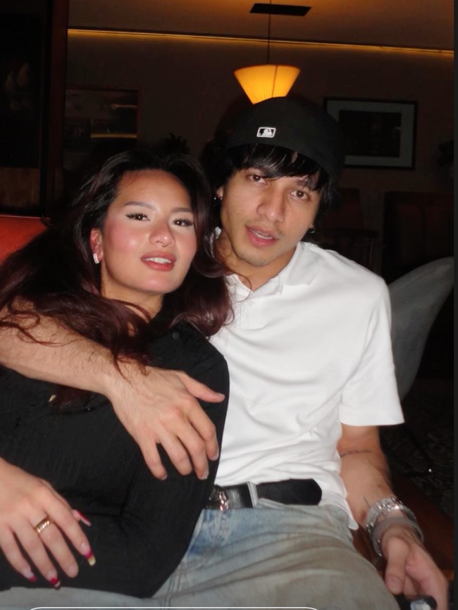 Gaya Zahwa Massaid yang Digosipkan Pacaran Dengan Jefri Nichol