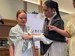 Ayla Dimitri Bagi Tips Styling Baju Lebaran 60-30-10 Biar Nggak Monoton