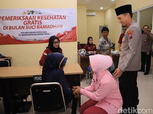 300 Warga Ikuti Bakti Kesehatan Ramadan Polres Kediri Kota
