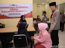300 Warga Ikuti Bakti Kesehatan Ramadan Polres Kediri Kota