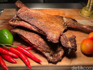 Pasar Ramadan The Papandayan Hadirkan Andalan Gulai Kambing Asap