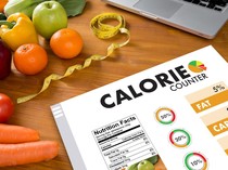 Makanan Low Calorie Vs Makanan Sehat Berlebih, Mana yang Lebih Bikin Gagal Diet?