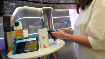 Perangkat HiFi Air tersedia dalam pilihan 4G dan 5G ready dengan kuota fleksibel serta mampu menghubungkan puluhan perangkat secara bersamaan. 