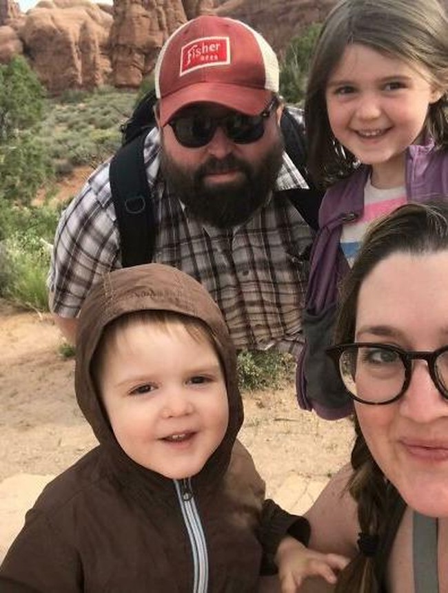 Keren! Foto dengan Ilusi Optik yang Bikin Jidat Mengkerut