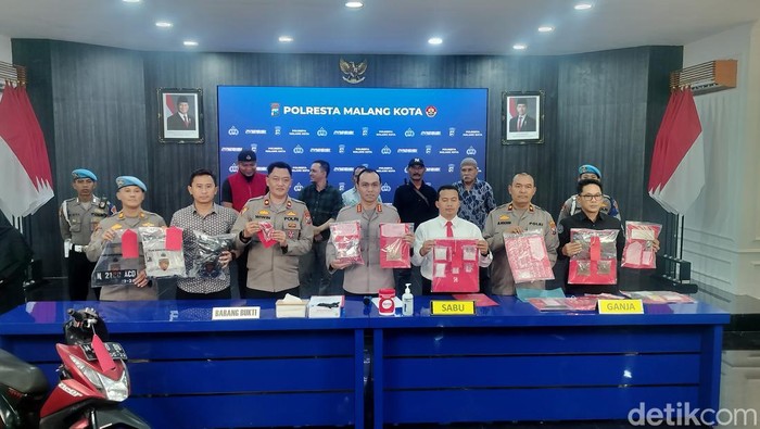 Konferensi pers Polresta Malang Kota