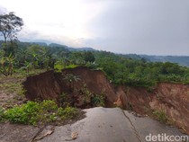 Longsor Parah di Kalongan Ungaran Berpotensi Merembet ke Permukiman