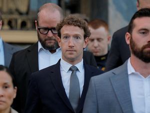 Mark Zuckerberg Tolak Rem AI