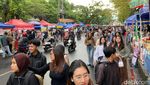 Ngabuburit di Pasar Takjil Jalan Surabaya Kota Malang