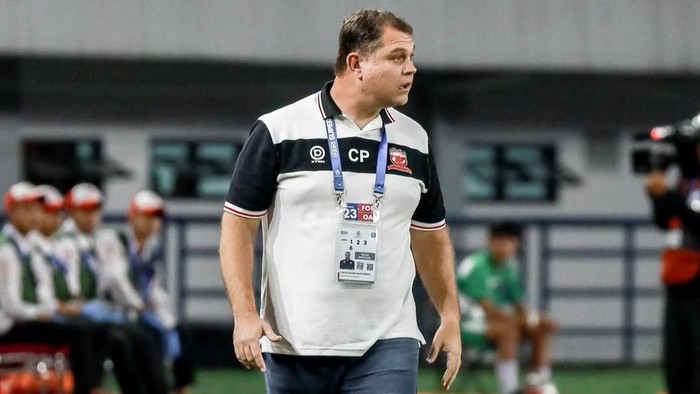 Pelatih Madura United, Carlos Perreira