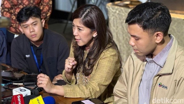 Kementerian Komunikasi dan Digital (Komdigi) mengungkapkan Peraturan Pemerintah Nomor 17 Tahun 2025 tentang Tata Kelola Penyelenggaraan Sistem Elektronik dalam Pelindungan Anak (PP Tunas) segera diimplementasikan. Menkomdigi, Meutya Hafid, menyatakan aturan ini akan berlaku bulan depan.