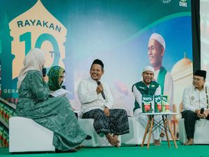 Di Balik Masjid yang Bersih, Ada Marbot yang Kerap Terlupakan
