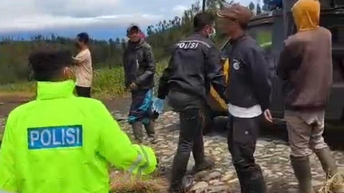 Mayat Pria Tinggal Tulang Belulang Ditemukan di Hutan Bukit Keciri Pasuruan - Update 1