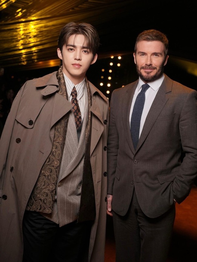 Potret S.Coups Bareng David Beckham di Milan