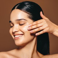 Mengenal Biomimetic Ingredients, Bahan Skincare yang Meniru Cara Kerja Kulit