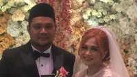 Keluarga Buka Suara Alasan Pernikahan Virgoun dan Lindi Terkesan Mendadak