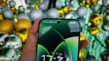 Xiaomi 17 hadir dengan kamera depan 50 MP guna menangkap pengalaman selfie jadi lebih menarik dengan hasil foto yang memuaskan. Foto: Aisyah Kamaliah/detikINET