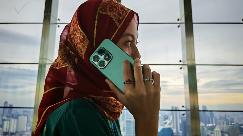 Xiaomi 17 (LEPAS EMBARGO TGL 28 WIB 20.00)