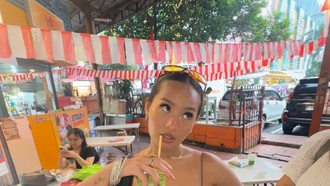 Serunya Zahwa Massaid saat Jajan Matcha hingga Cicip Peach Cobbler