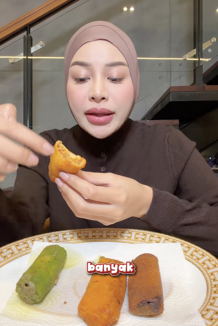 Aurel Puas Nyobain Risol Bu Tatu, Kasih Nilai 10 buat Semua Varian!