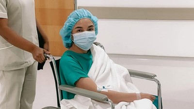 Chelsea Olivia Ungkap Kondisi Kesehatan hingga Harus Jalani 4 Operasi