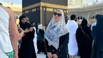 Doa Enno Lerian di Umrah Perdana
