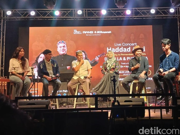 Haddad Alwi Gelar Konser AJTR Volume 2 di M Bloc Space, Jakarta Selatan.