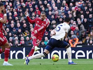Liverpool Vs West Ham: Si Merah Unggul 3-0 di Babak I