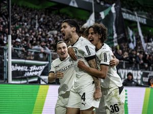 Gladbach Vs Union Berlin: Gol Penalti Kevin Diks Menangkan Die Fohlen 1-0