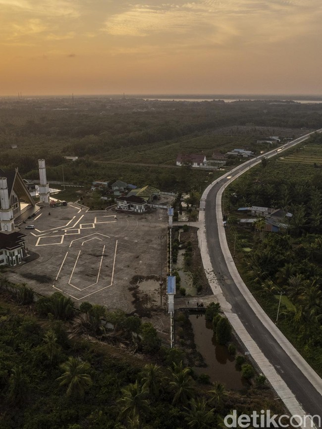 Masjid Tanpa Kubah Hiasi Pesisir Jambi