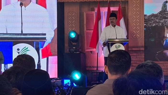 Mensos Saifullah Yusuf atau Gus Ipul saat menemui pendamping PKH se-Kabupaten Nganjuk di Pendopo KRT Sosro Koesoemo Pemkab Nganjuk.