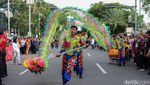 Ngabuburit Sambil Saksikan Parade Imlek Nusantara