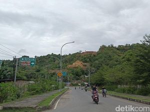 Pengusaha Hotel Mandalika Ikut Soroti Maraknya Proyek Vila di Atas Bukit