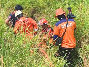 Mereka yang Melipatgandakan Pahala Puasa dengan Membantu Korban Bencana