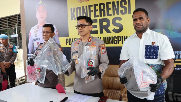 Suami di Kepri Mutilasi Istri, Potongan Tubuh Dibuang ke Rumah Kosong: Tragedi Menyedihkan yang Guncang Masyarakat!