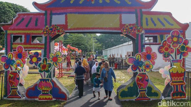 Lapangan Banteng menjadi pusat perayaan Imlek Festival 2026 yang berlangsung meriah pada Sabtu (28/2/2026).